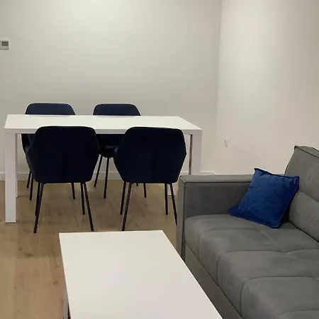Appartement Central - With Garage Foca